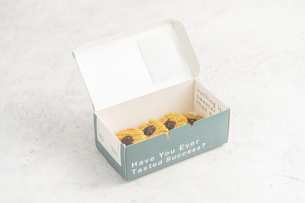 Keto Peanut Choco Cookies