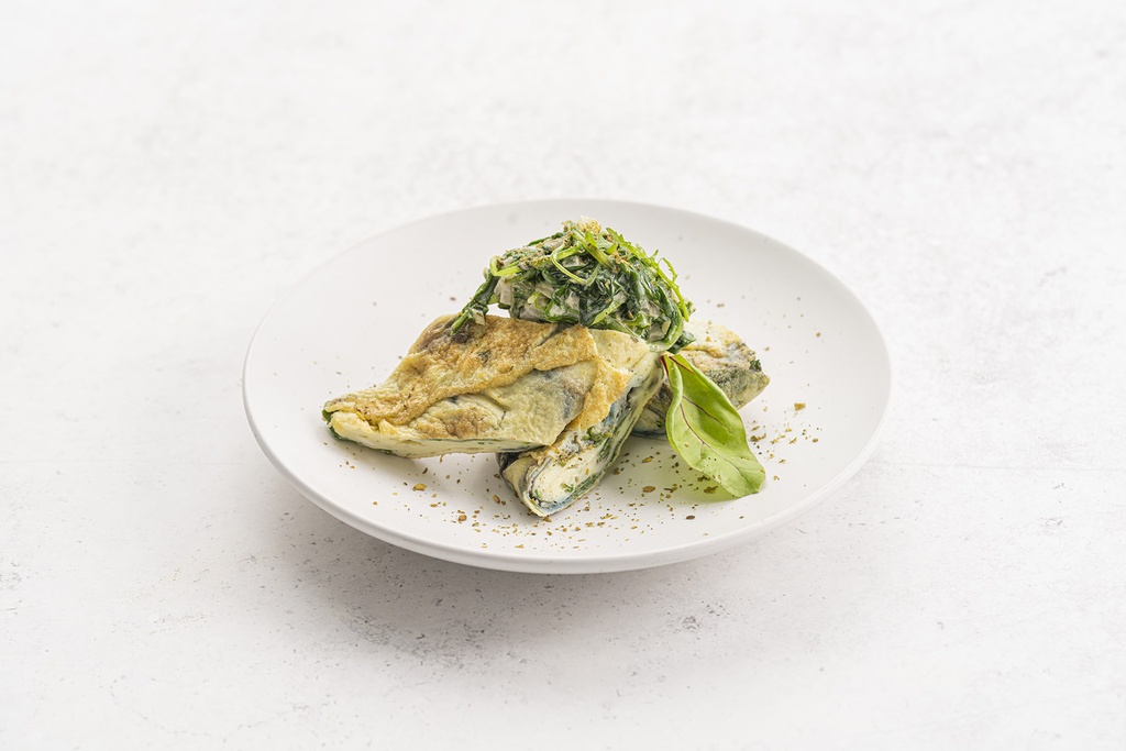 Egg Keto Spinach Mushroom omelette