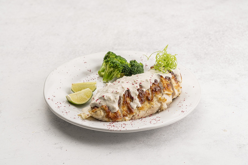Chicken Breast stuffed with Creamy broccoli 